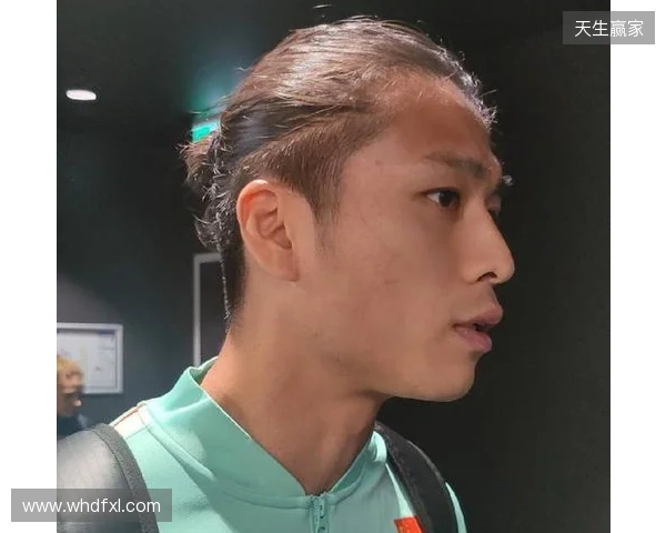 张玉宁:希望未来如果因实力不济输球的话,大家也能对我们包容 张玉宁:希望未来如果因实力不济输球的话,大家也能对我们包容